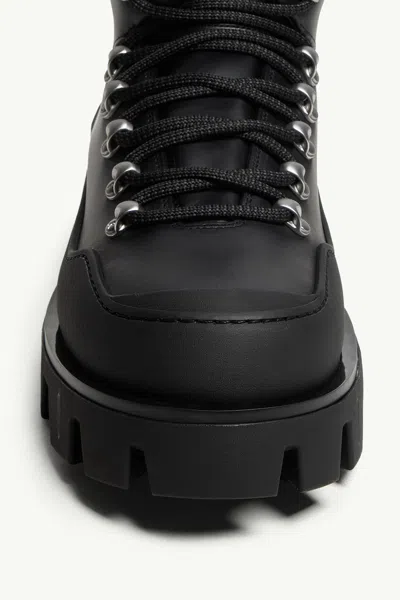 Moncler Peak Trek Leather Lace-up Boots In Black