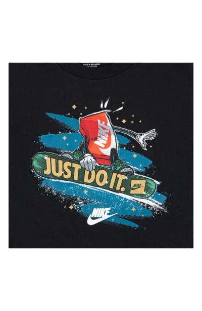 Nike Kids' Snowboard Boxy Graphic T-shirt In Black