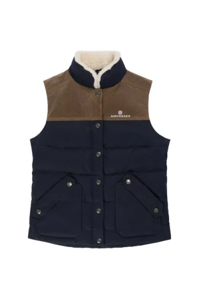 Amundsen Sports Huntress Vest In Multi