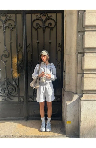 Vitality Cozy Uni Short In Gray