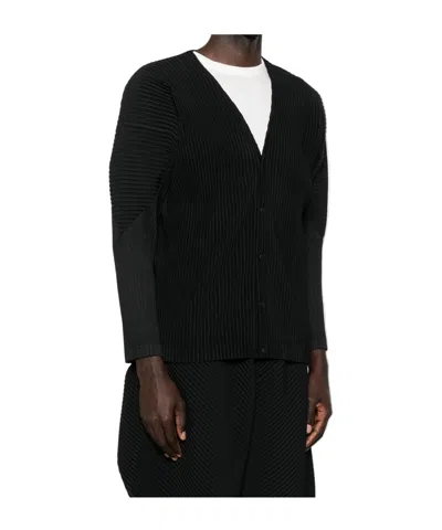 Issey Miyake Long-sleeved Cardigan In Black