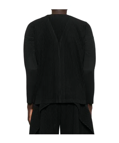 Issey Miyake Long-sleeved Cardigan In Black