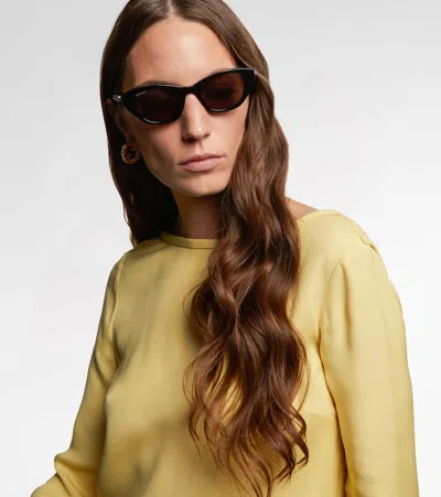 Gucci Interlocking G Cat-eye Sunglasses In Black