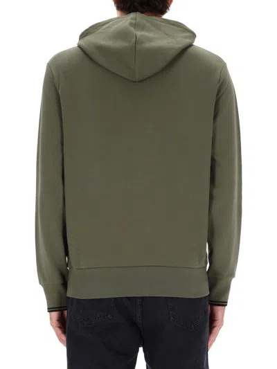 Fred Perry Laurel-wreath Hoodie In Green