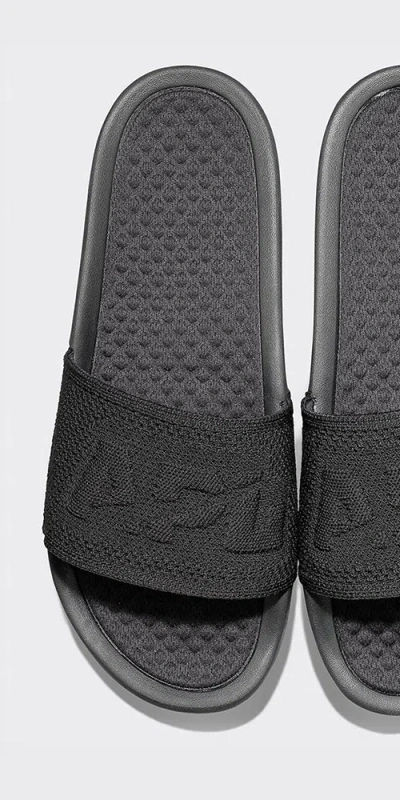 Apl Athletic Propulsion Labs Big Logo Techloom Slide Black In Black