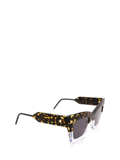 Soya Sunglasses In Black