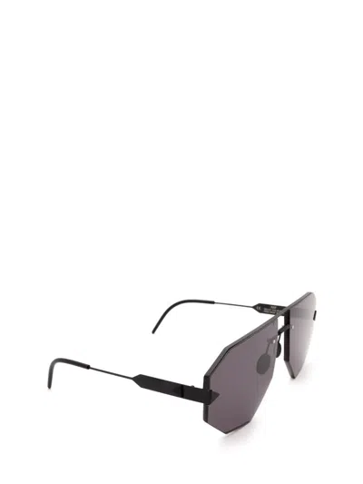 Soya Sunglasses In Black