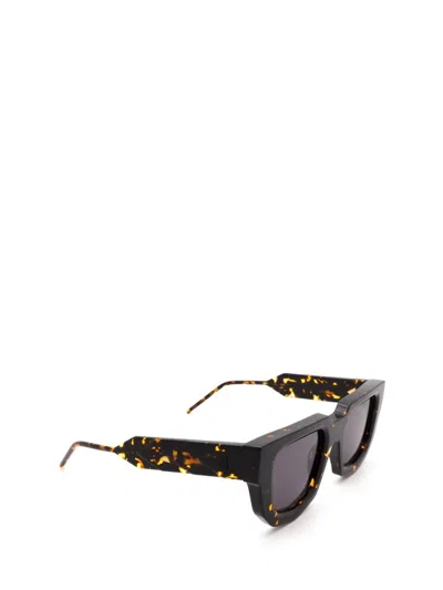 Soya Sunglasses In Black