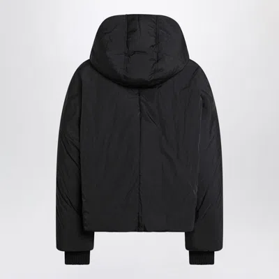 Sportmax Water-repellent Cropped Down Jacket In Black