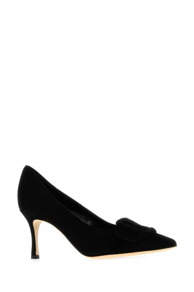 Manolo Blahnik Black Suede Maysale Pumps In Black