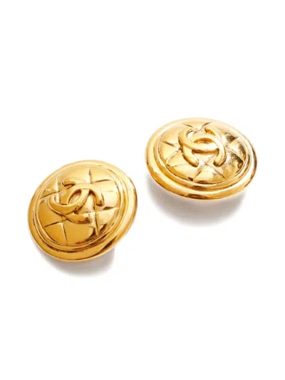 Pre-owned Chanel 1980-1990 Cc-logo Clip-on Earrings In Gold