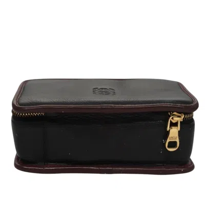 Pre-owned Loewe Black Leather Clutch Bag ()