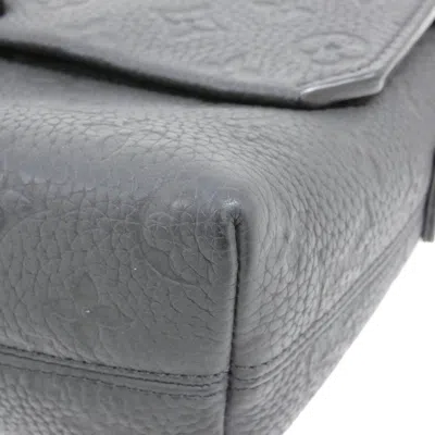 Pre-owned Louis Vuitton Black Leather Shoulder Bag ()
