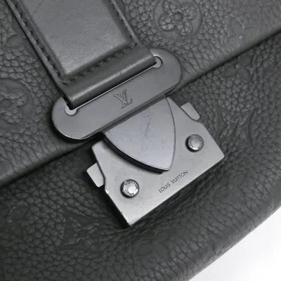 Pre-owned Louis Vuitton Black Leather Shoulder Bag ()