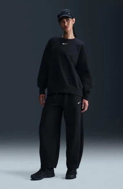 Nike Women's  Sportswear Collection Essentials Over-oversized Fleece Crew Sweatshirt In Black