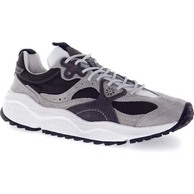 Flower Mountain Wave Sneaker In Gray