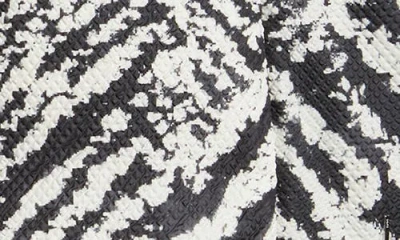 Hugo Boss Womens Open Miscellaneous Herringbone-print Padded Shell-down Jacket In Black