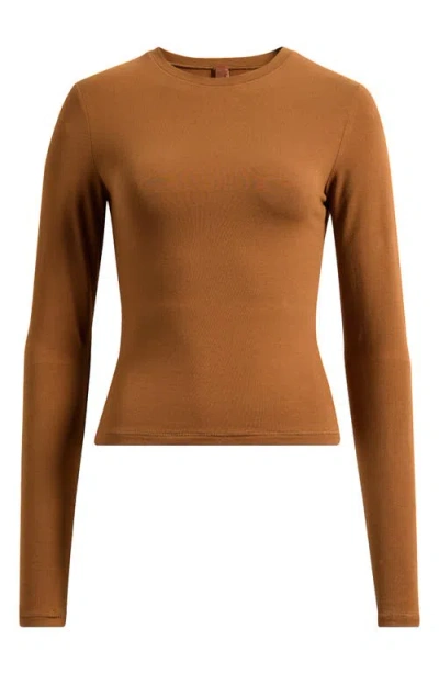 Skims Stretch Cotton Jersey Long Sleeve T-shirt In Brown