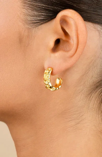 Sterling Forever Muna Ridged Hoop Earrings In Gold