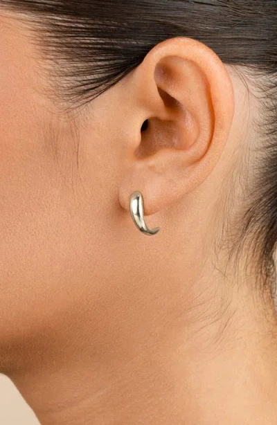 Sterling Forever Jaida Polished Drop Earrings In Gray