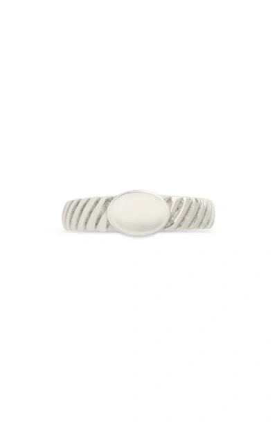 Sterling Forever Dixie Ribbed Signet Ring In Gray