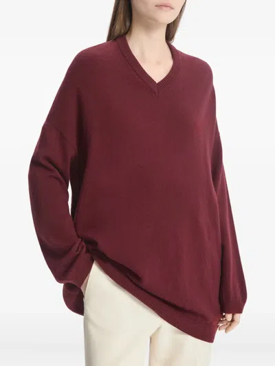 V领毛衣
