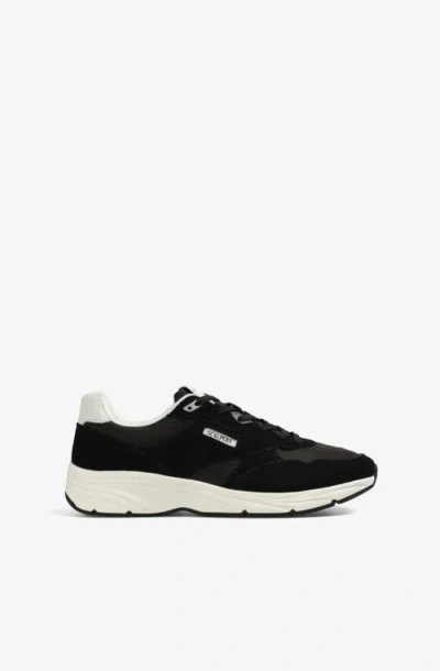 Scalpers James Sneakers In Black