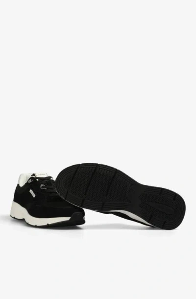 Scalpers James Sneakers In Black