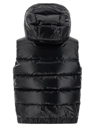 Perfect Moment Hooded Sleeveless Quilted Vest Pockets In Black