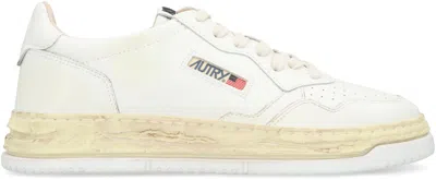 Autry Medalist Low Vintage X Mihara Yasuhiro White Sneakers With Handcrafted Sole In Leather Man In White