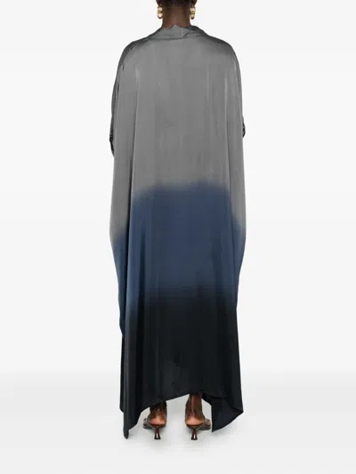 Yavi V-neck Ombre Dress In Gray