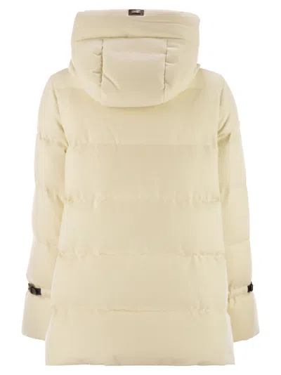 Herno Hooded Medium-length Wool Down Jacket With Zip In Neutral