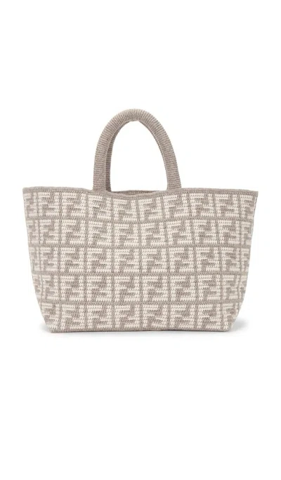 Fwrd Renew Fendi Æ‰‹æ��åœ… Â€“ Tortora Grey. Å°ºç � All.