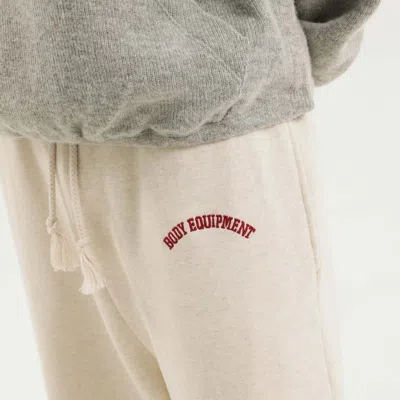 1989 Studio Jogging Pants With Embroidered Detail And Side Pockets In Neutral