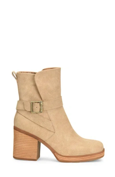 Korks Marci Block Heel Boot In Brown