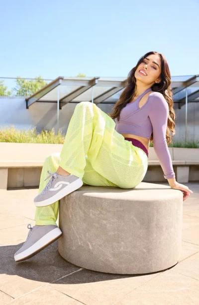 Ryka Rykä Viv Max Sneaker In Gray