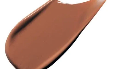 Clé De Peau Beauté Cle De Peau Beaute Radiant Corrector Pen For Eyes In Brown