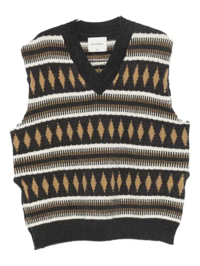 DIAMOND-PATTERN VEST