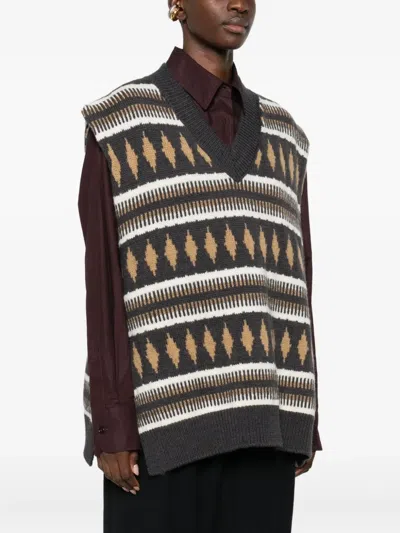 DIAMOND-PATTERN VEST