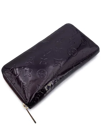 Pre-owned Louis Vuitton Violet Patent Leather Zippy Wallet (authentic Pre-loved)