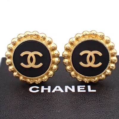 Pre-owned Chanel Vintage Round Cc Clip-on Earrings Metal Gold_plated Earrings Jewelry () In Black