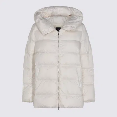 Add Hooded Puffer Coat In White