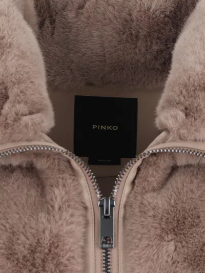 Pinko 'deyn' Fur-effect Vest In Brown