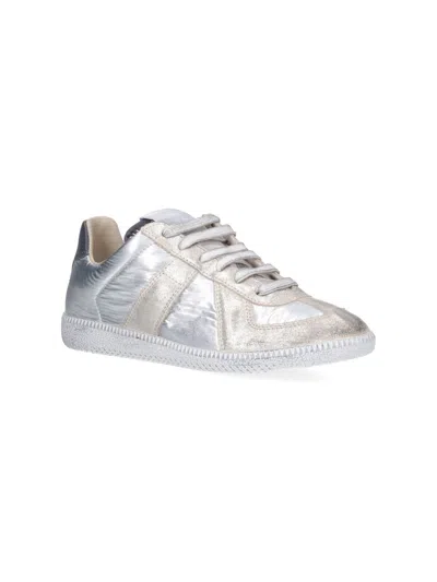 Maison Margiela Contemporary Low Top Sneakers With Contrast Panels In Silver