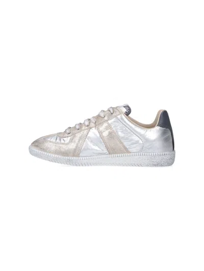 Maison Margiela Contemporary Low Top Sneakers With Contrast Panels In Silver