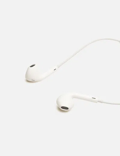 Corrina Goutos Icutie In White