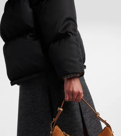 RE-NYLON LOGO羽绒夹克