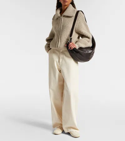 Lemaire Soft Runner In Neutral