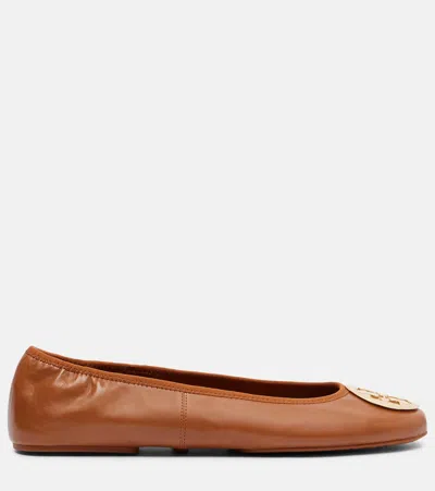 Tory Burch Leather Reva Travel Ballet Flats In Brown