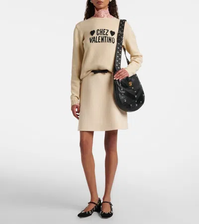 Valentino Hoboho Large Studded Leather Shoulder Bag In Black